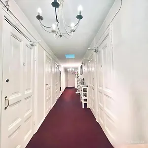 https://senate-hotel.tophotelshelsinki.com